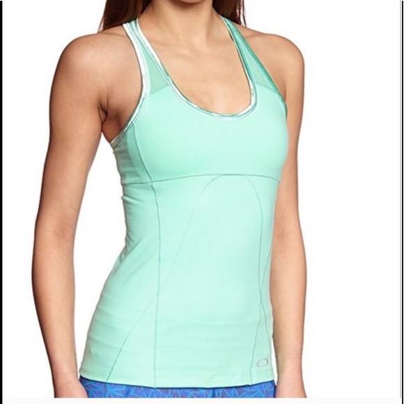 Tops - Oakley Mint Green Endurance Athletic Tank Top - L